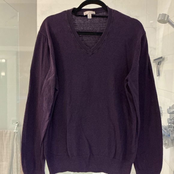 Gap Men’s Cotton Cashmere V-Neck Sweater - Picture 2 of 4